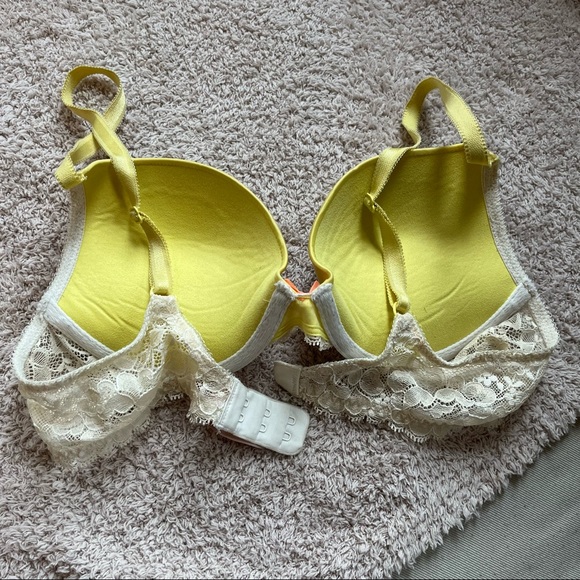 VS Yellow and White Embellished Lace and Jewel Dream Angels Pushup Bra 34B - Picture 7 of 7